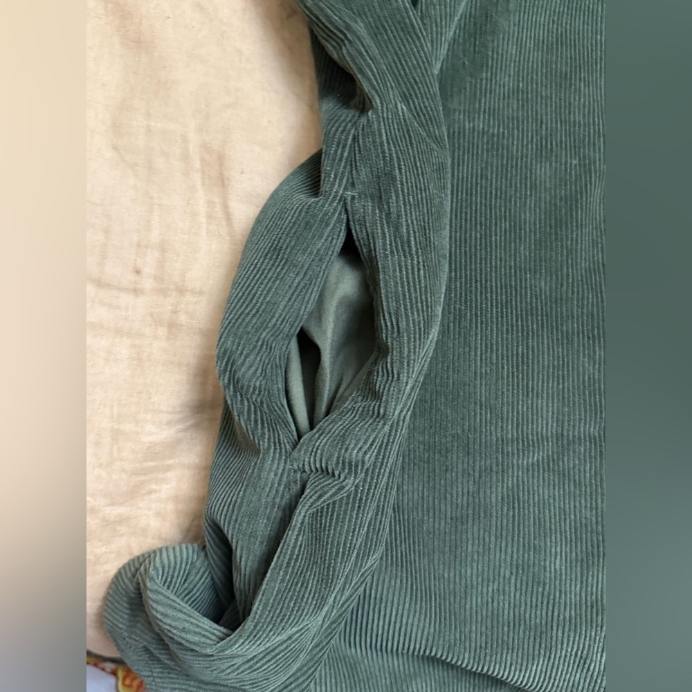 ASOS forest green a-line  corduroy pinafore mini dress with pockets - Picture 9 of 13